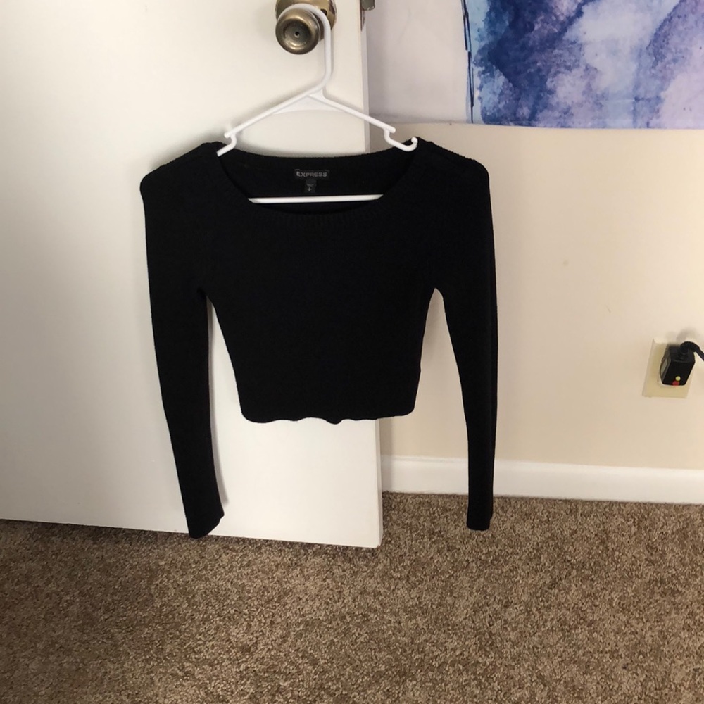 Black knit sweater crop top